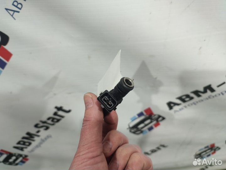 Форсунка топливная Bmw 523 F10 N52B25AF 2010