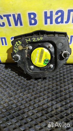 Подушка безопасности в рулевое колесо Opel Astra