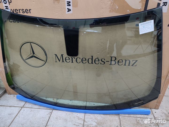 Стекло Dodge Charger / Chrysler 300 2015-2023