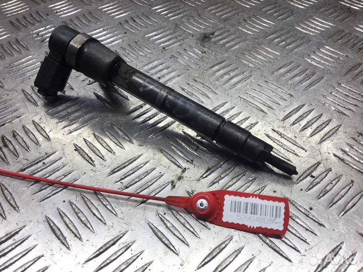 Форсунка Mercedes C-klasse a6460700787; 0445119283