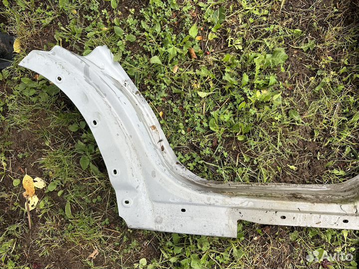 Порог правый Ниссан Икстрейл Т32