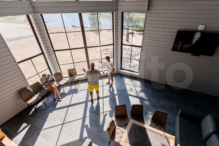 Коттедж 360 м² на участке 100 сот.