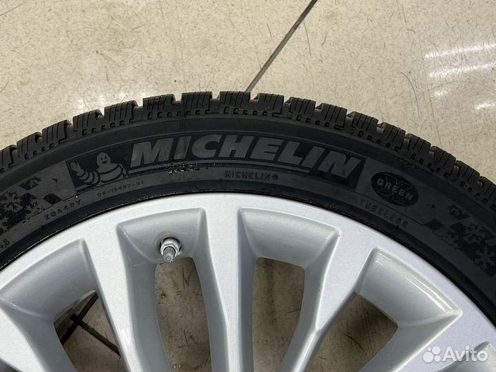 Оригинальный комплект зимних колес bmw