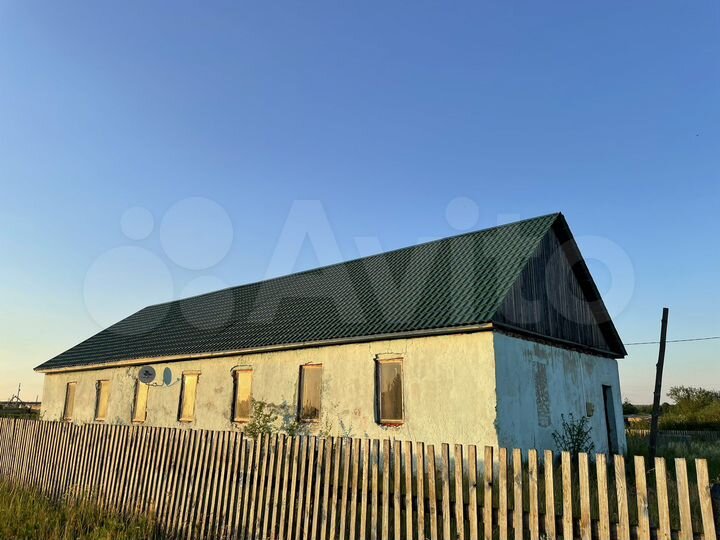 Дом 200 м² на участке 10 сот.