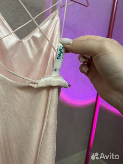 Платье летнее с открытой спинкой