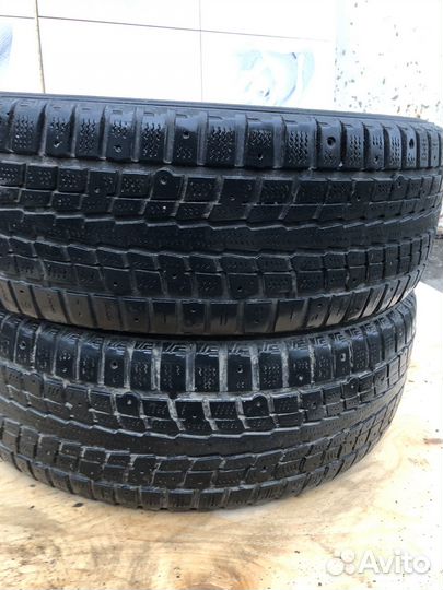Dunlop SP Winter Ice 01 205/60 R16 27K