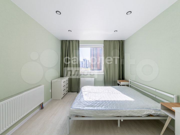 2-к. квартира, 55 м², 4/18 эт.