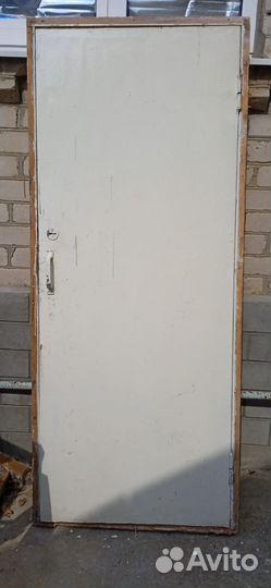 Двери деревянные