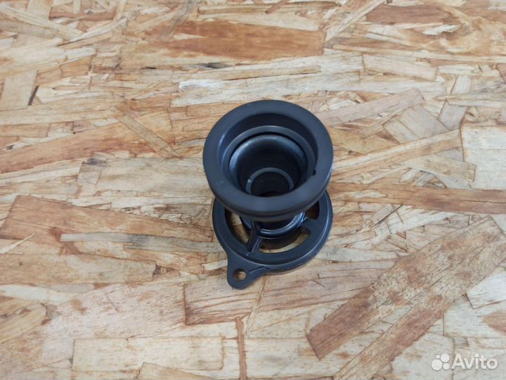 Стакан редуктора tohatsu 8,9.8,2/4т 3B2Q60100-0