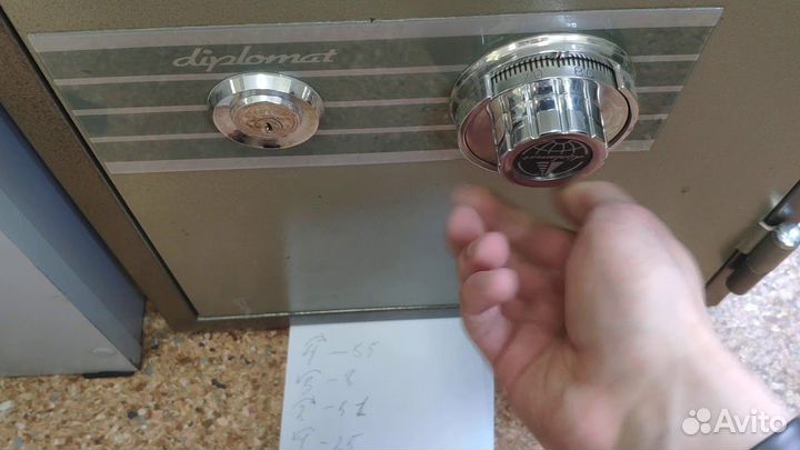 Вскрытие замков, авто, замена и ремонт замков