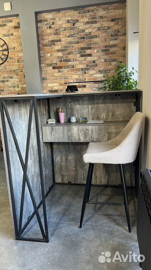 Стойка ресепшн лофт