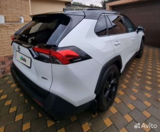 Toyota RAV4 2.0 CVT, 2021, 5 400 км