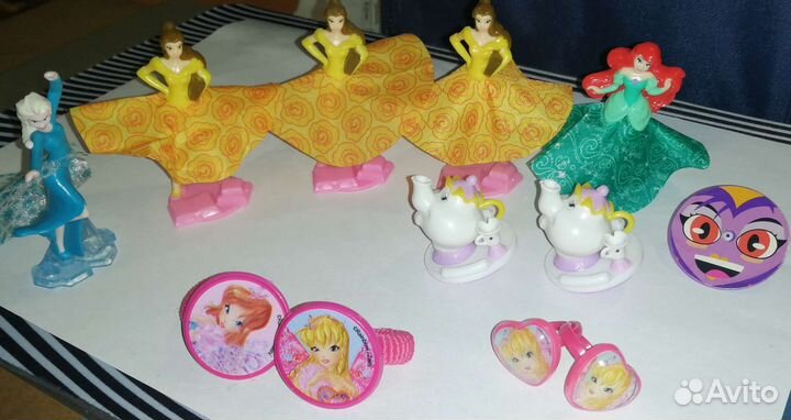 Игрушки из киндера Принцессы