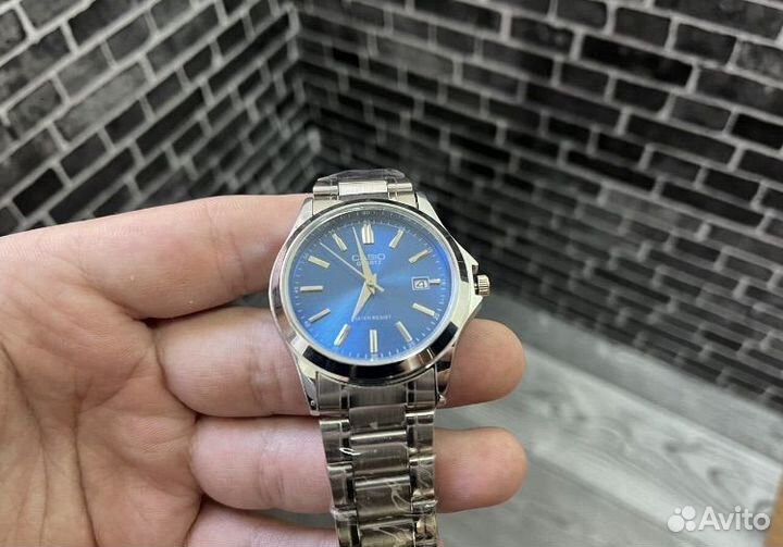 Наручные часы casio quartz