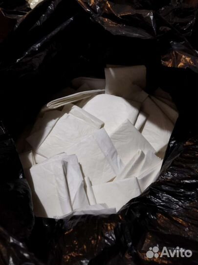 Пеленки россыпью в мешках