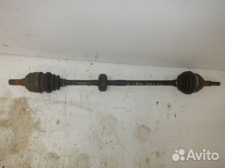 Привод передний правый