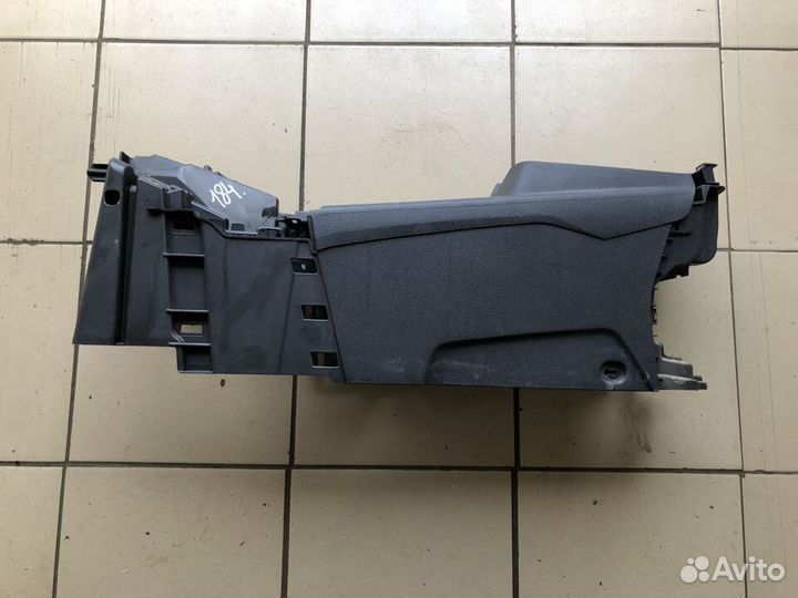 Центральный тоннель Ford Focus 3