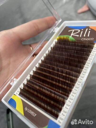 Для наращивания ресницы