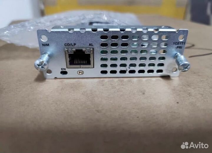 Модуль Cisco NIM-1CE1T1-PRI