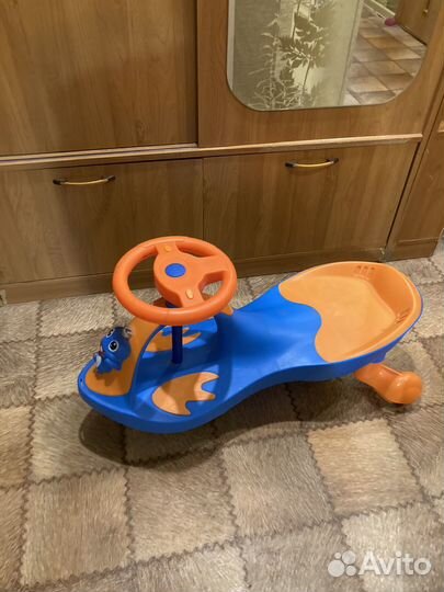 Машинка детская