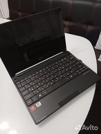 Нетбук acer aspire one