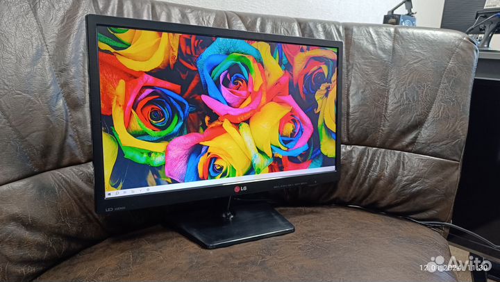 Монитор LG Full HD