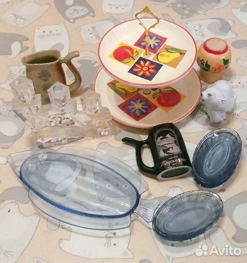 Набор кухонной столовой посуды: фарфор,керамика