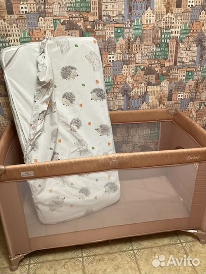 Манеж кровать с матрасом