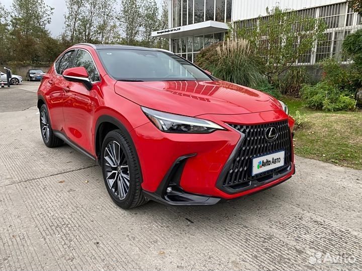 Lexus NX 2.0 CVT, 2022, 10 500 км