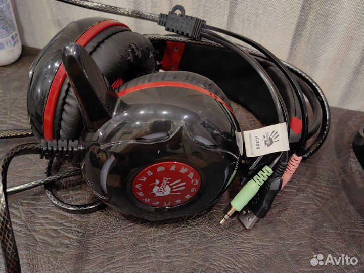 Игровые наушники с микрофоном
