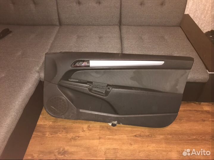 Обшивка Опель Астра Н