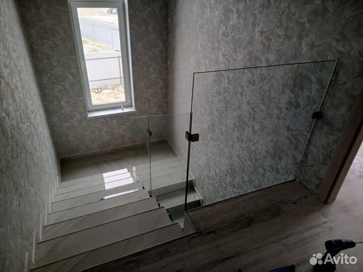 Перила для лестницы стеклянные ограждения