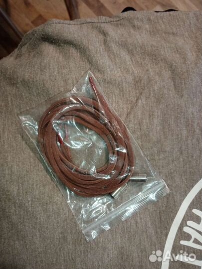 Шнурки коричневые