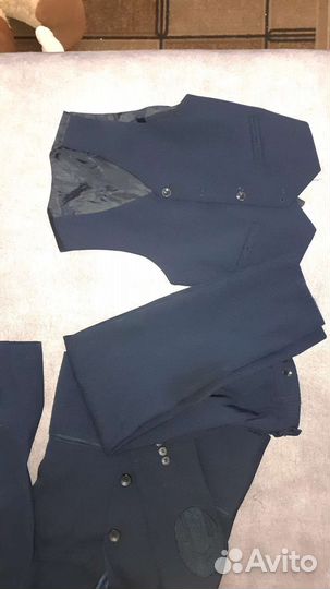 Школьный костюм