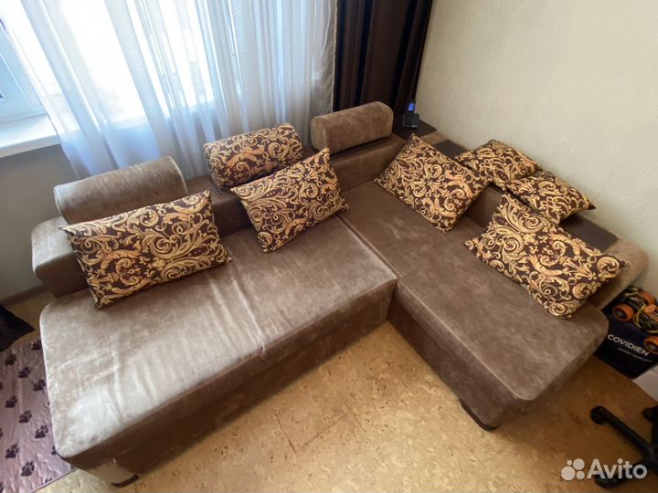 Угловой диван бу