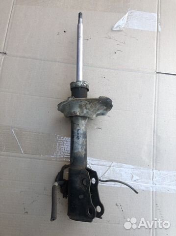 Стойка передняя левая Toyota Probox