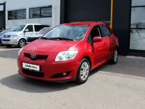 Toyota Auris 1.4 MT, 2008, 284 000 км, с пробегом, цена 675 000 руб.