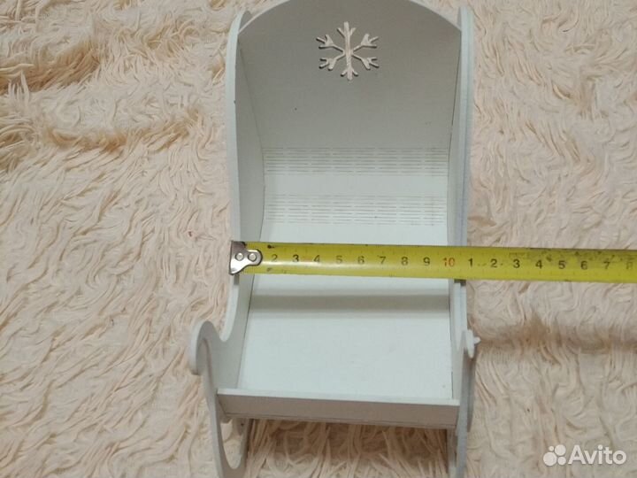 Сани декоративные