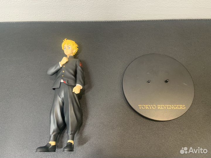 Аниме фигурки (с полки) За весь лот 6 т