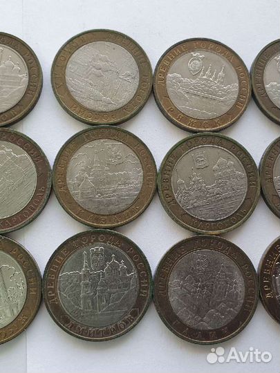 10 рублей биметалл