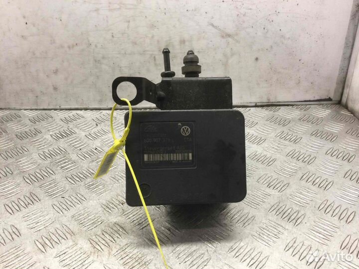 Блок ABS Volkswagen Polo 6q0907379l AXU