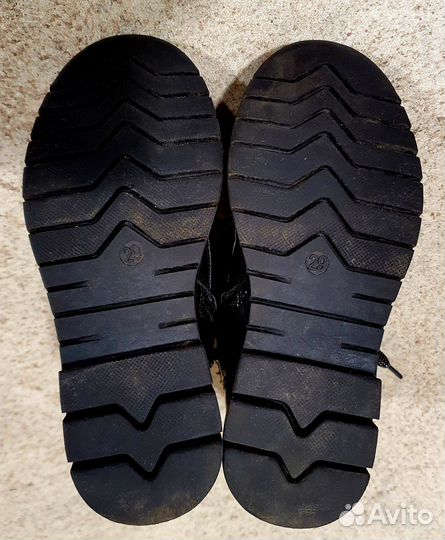 Детские ботинки зимние лакированные