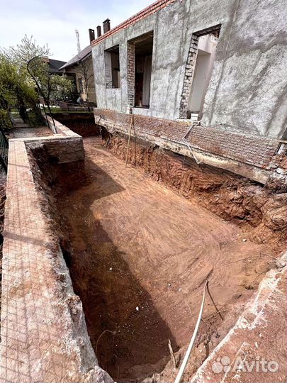 Расчистка участка. Земельные работы. Завоз грунта