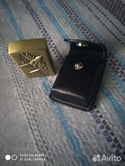 Зажигалка бензиновая с футляром под поясной ремен