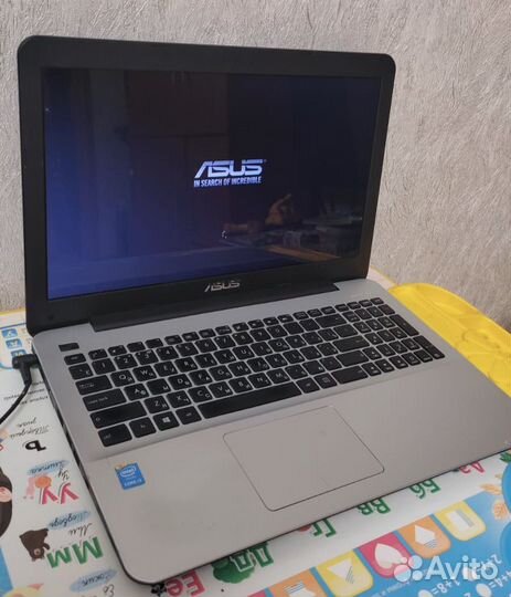 Ноутбук Asus