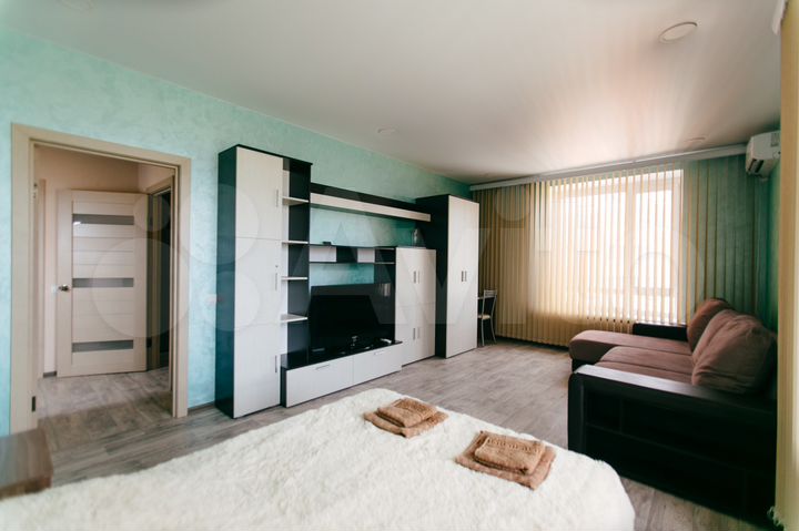 2-к. квартира, 65 м², 9/9 эт.