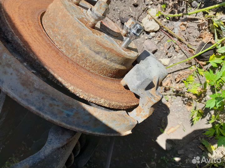 Суппорт задний левый Mercedes-Benz E-class W210