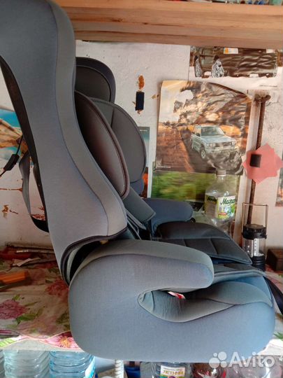 Автомобильное детское кресло от 9 до 36 кг