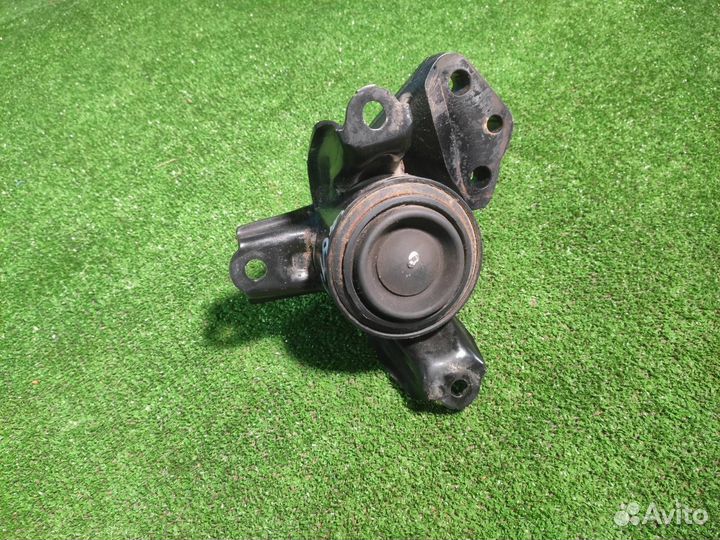 Опора двигателя (Подушка) правая Hyundai Solaris