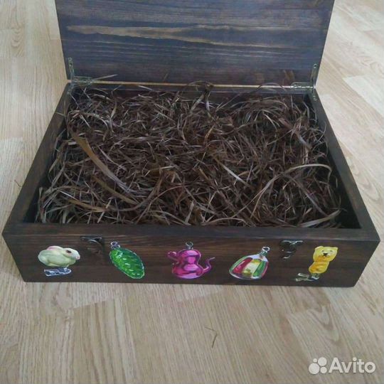 Деревянный ящик для хранения ёлочных игрушек